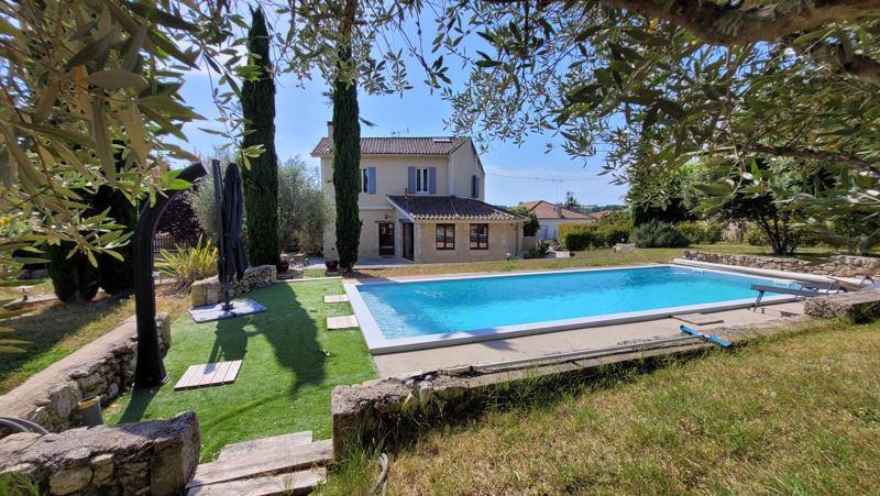 Vente Maison CONDOM - 9 pièces -285 m² - (32100)