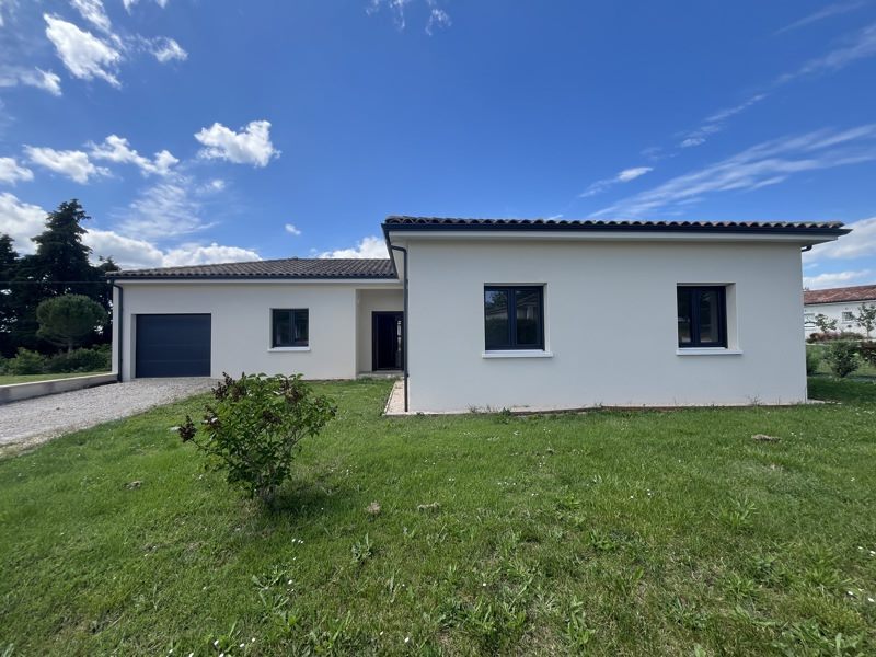 Vente Maison CONDOM - 5 pièces -118 m² - (32100)