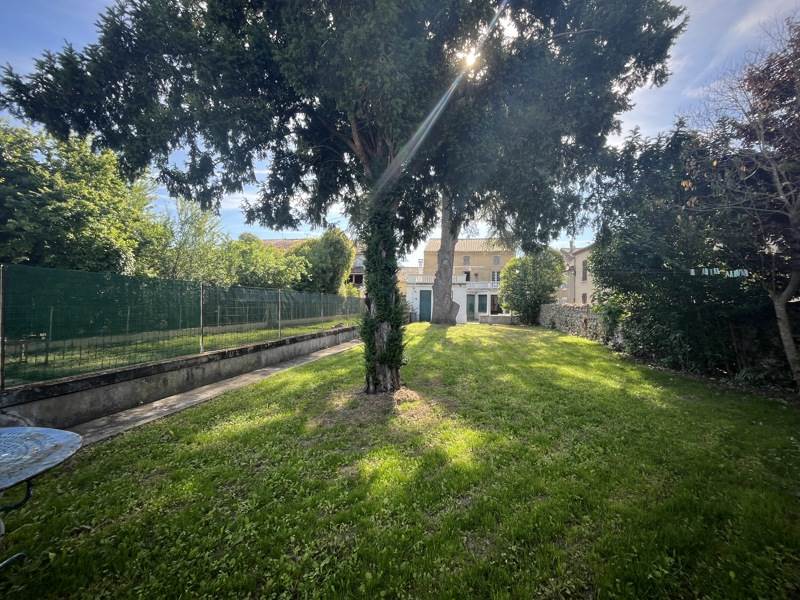 Vente Maison CONDOM - 7 pièces -330 m² - (32100)