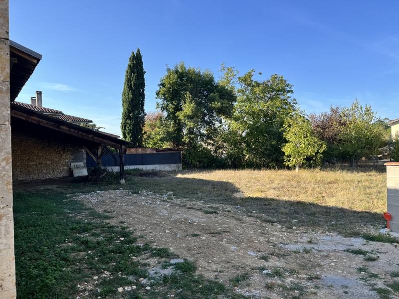 Vente Grange CONDOM - 2 pièces -141 m² - (32100)