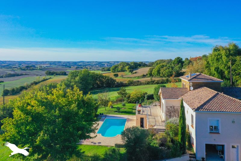 Vente Maison CAUSSENS - 6 pièces -220 m² - (32100)