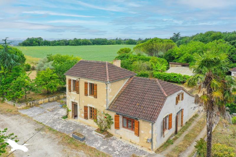 Vente Maison BONAS - 6 pièces -178 m² - (32410)