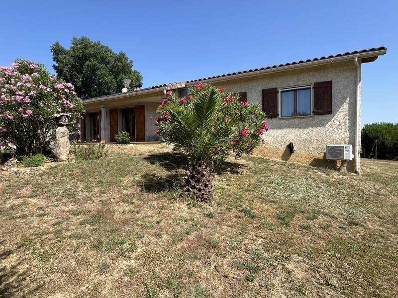 Vente Maison CASTELNAU D AUZAN LABARRERE - 5 pièces -133 m² - (32440)