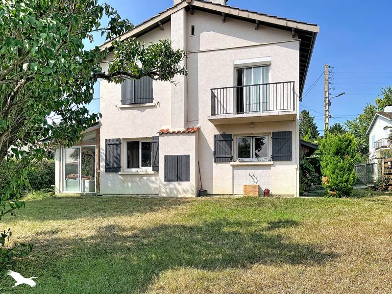 Vente Maison CONDOM - 4 pièces -94 m² - (32100)