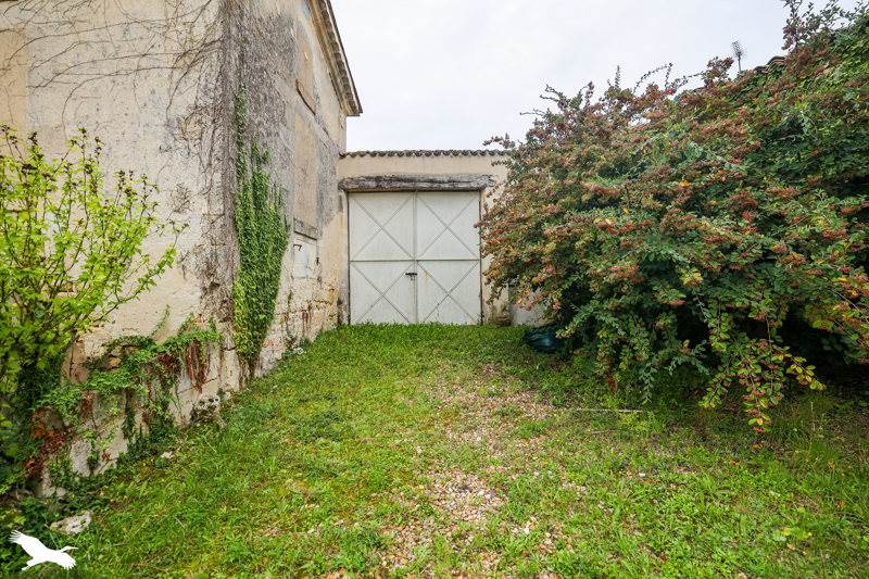 Vente Maison MOSNAC ST SIMEUX - 7 pièces -140 m² - (16120)