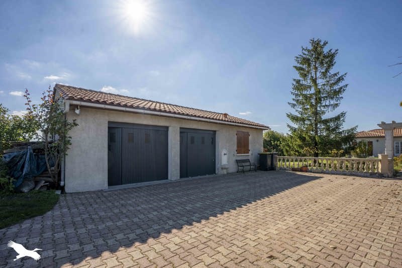 Vente Maison HIERSAC - 7 pièces -153 m² - (16290)
