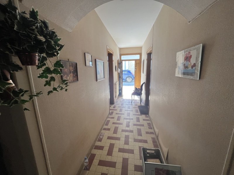 Vente Maison CHATEAUNEUF SUR CHARENTE - 9 pièces -255 m² - (16120)