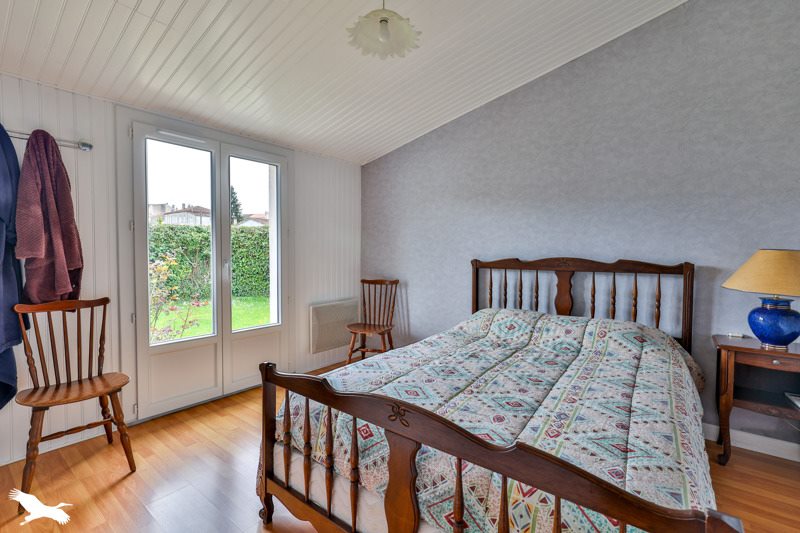 Vente Maison CHATEAUNEUF SUR CHARENTE - 5 pièces -98 m² - (16120)