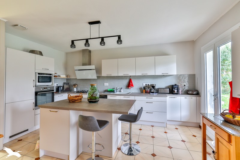 Vente Maison CHATEAUNEUF SUR CHARENTE - 5 pièces -98 m² - (16120)