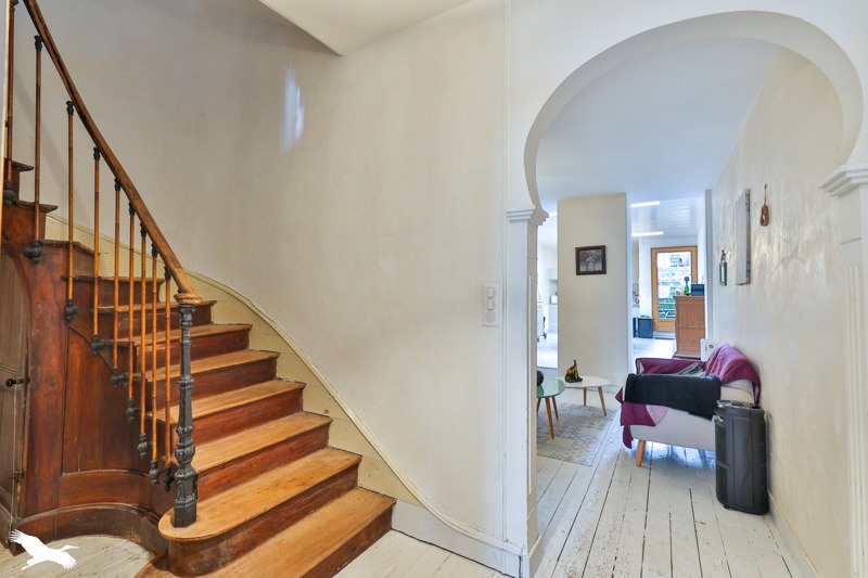 Vente Maison CHATEAUNEUF SUR CHARENTE - 6 pièces -146 m² - (16120)
