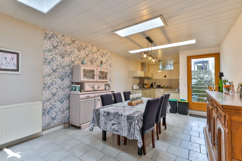 Vente Maison CHATEAUNEUF SUR CHARENTE - 6 pièces -146 m² - (16120)