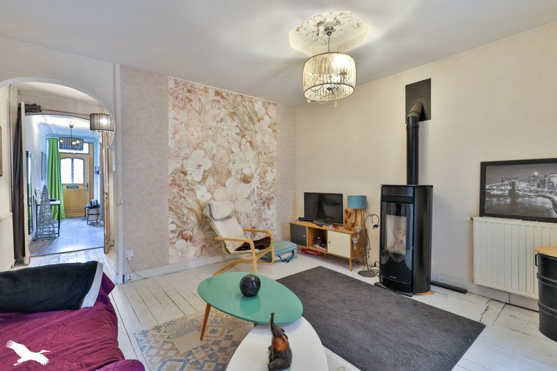 Vente Maison CHATEAUNEUF SUR CHARENTE - 6 pièces -146 m² - (16120)