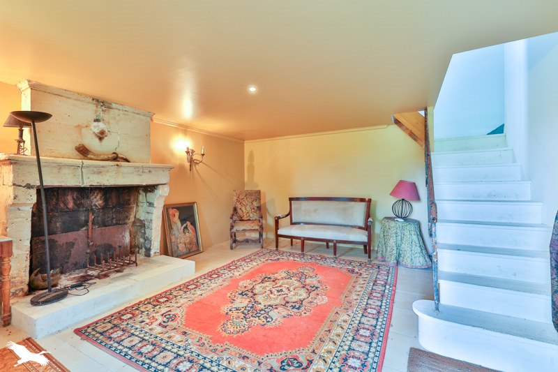 Vente Maison MOSNAC ST SIMEUX - 5 pièces -163 m² - (16120)