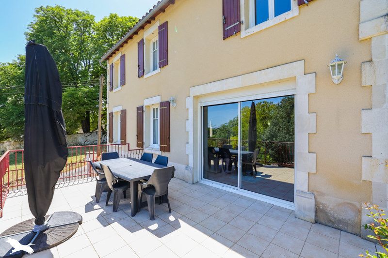 Vente Maison MOSNAC ST SIMEUX - 5 pièces -132 m² - (16120)