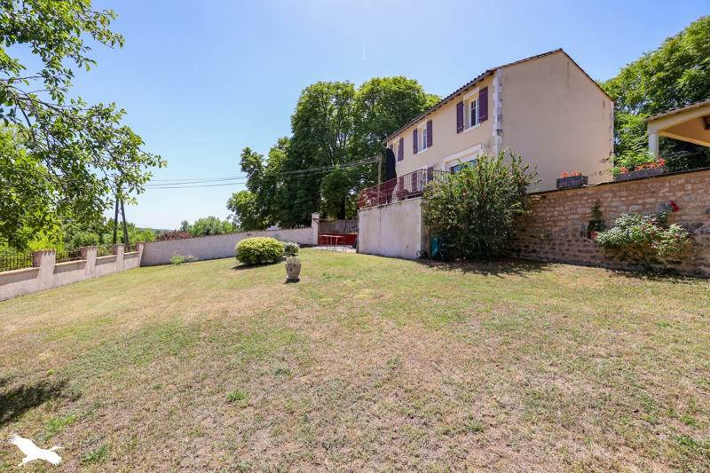 Maison 5 pièces 132 m² · à Saint-Simeux · 132 m² · 277 094 €