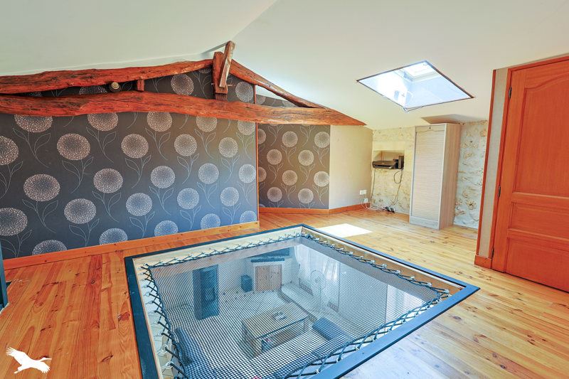 Vente Maison CHATEAUNEUF SUR CHARENTE - 3 pièces -135 m² - (16120)