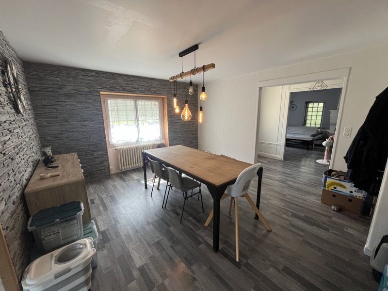 Vente Maison CHATEAUNEUF SUR CHARENTE - 6 pièces -155 m² - (16120)