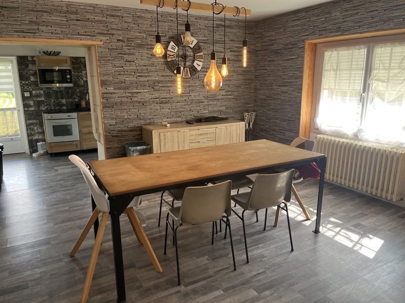 Vente Maison CHATEAUNEUF SUR CHARENTE - 6 pièces -155 m² - (16120)