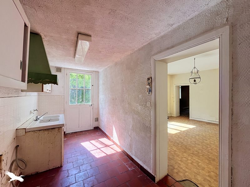 Vente Maison CHATEAUNEUF SUR CHARENTE - 8 pièces -191 m² - (16120)