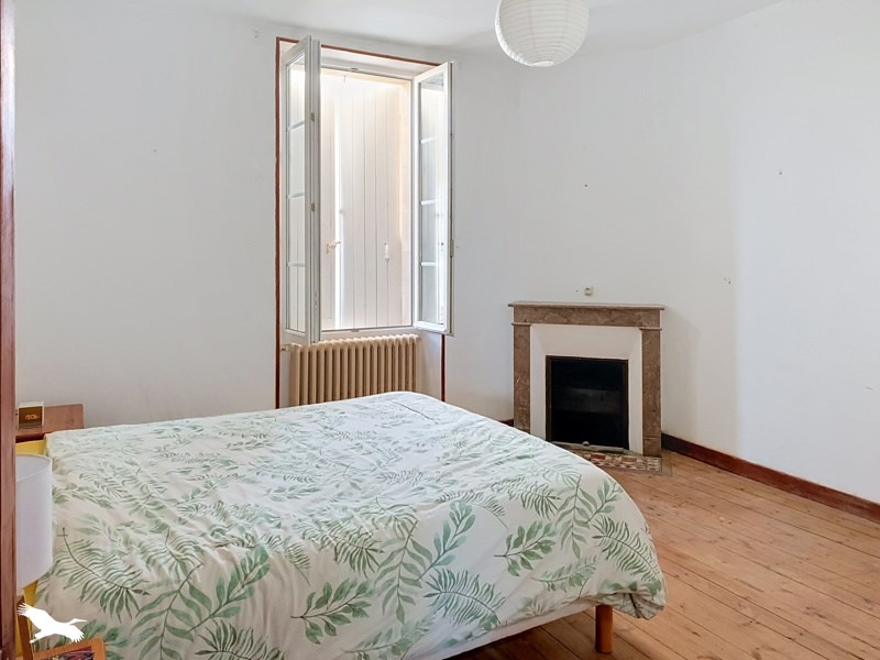 Vente Maison BASSAC - 5 pièces -120 m² - (16120)