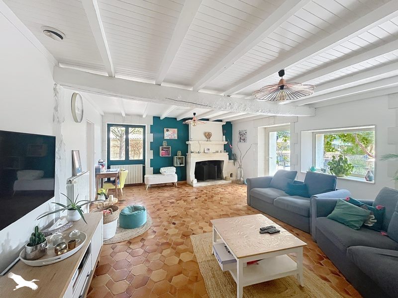 Vente Maison GRAVES ST AMANT - 6 pièces -168 m² - (16120)