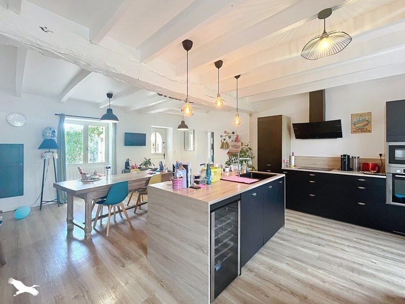 Vente Maison GRAVES ST AMANT - 6 pièces -168 m² - (16120)