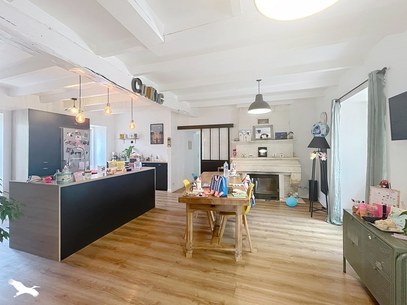 Vente Maison GRAVES ST AMANT - 6 pièces -168 m² - (16120)