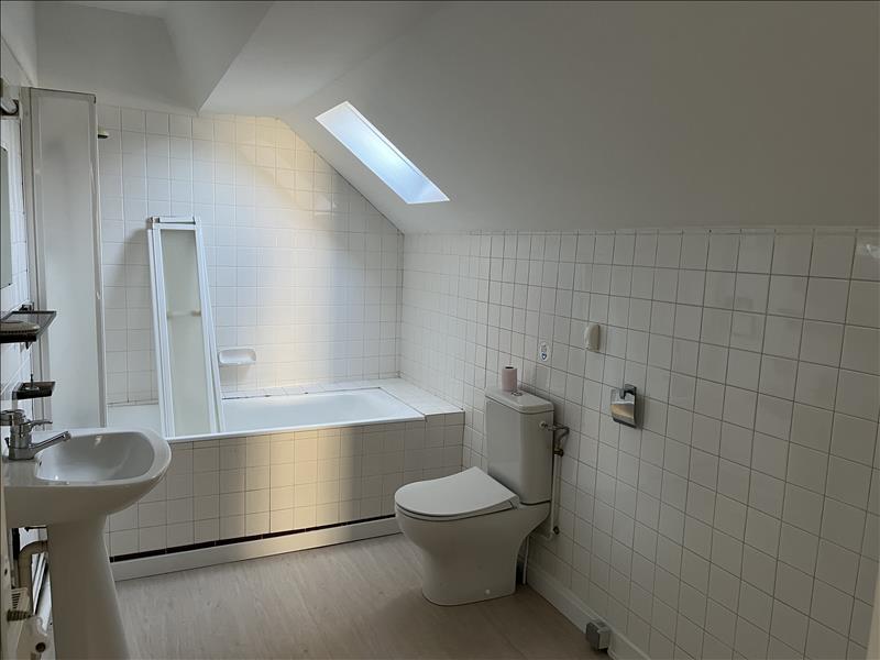 Vente Maison OBJAT - 6 pièces -160 m² - (19130)