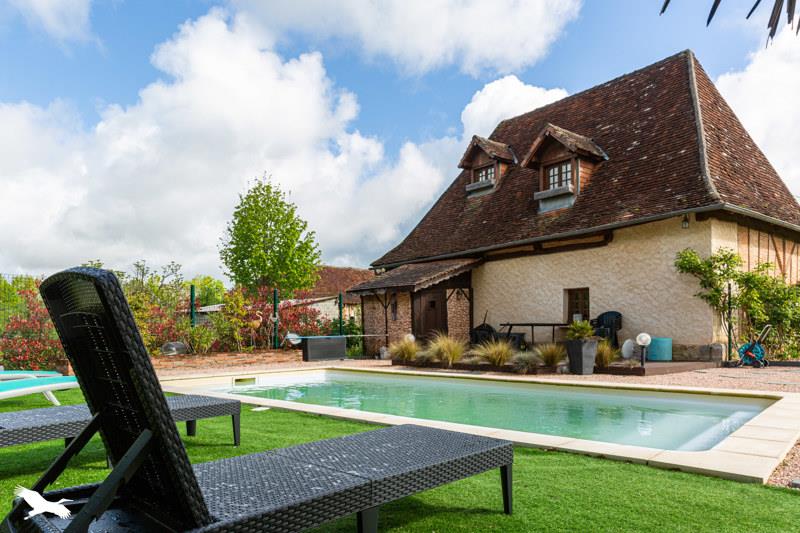 Vente Maison SEGONZAC - 6 pièces -282 m² - (19310)
