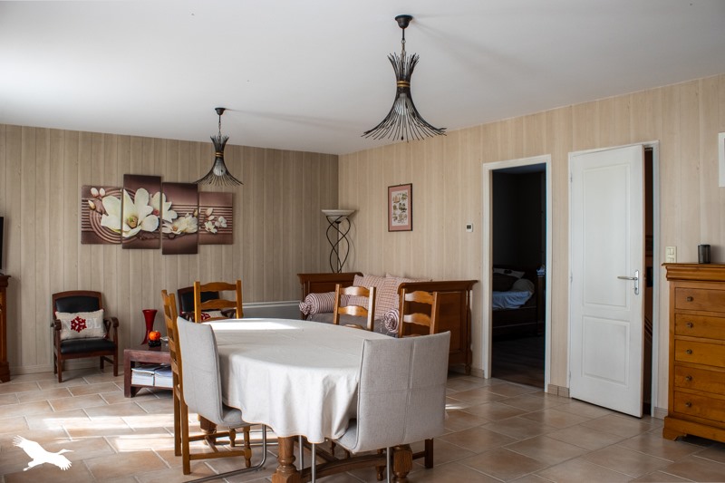 Vente Maison VIGNOLS - 5 pièces -105 m² - (19130)