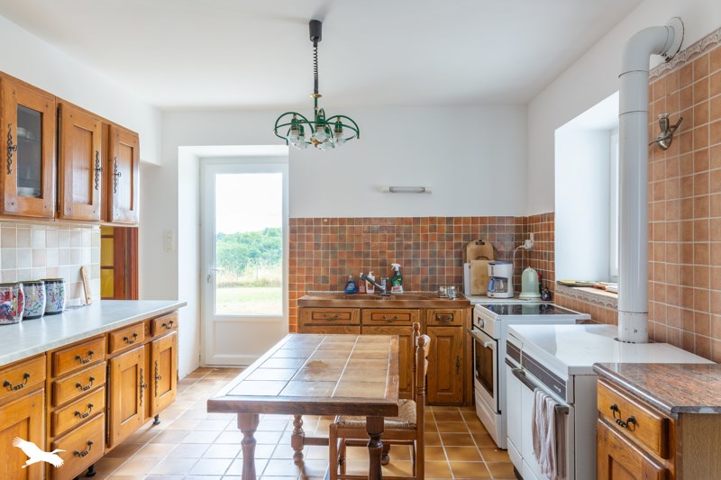 Vente Maison ST AULAIRE - 12 pièces -265 m² - (19130)