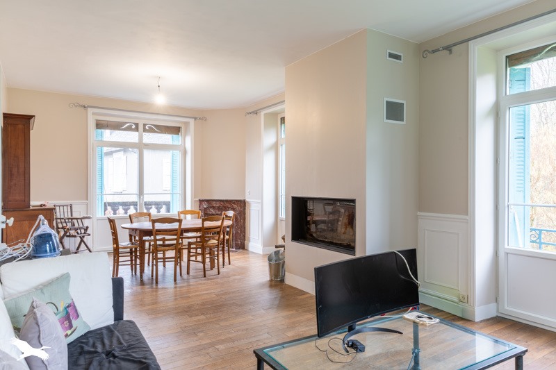 Vente Maison ORGNAC SUR VEZERE - 6 pièces -161 m² - (19410)