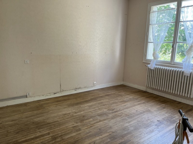 Vente Maison SEGONZAC - 7 pièces -186 m² - (19310)