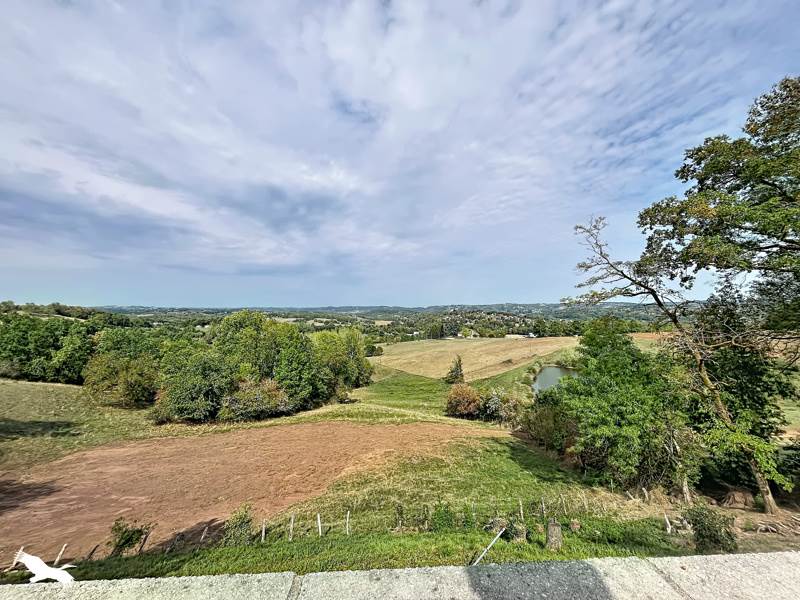 Vente Maison Saint-Aulaire - 5 pièces -159 m² - (19130)