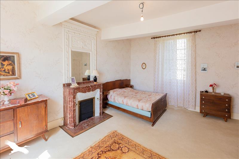 Vente Maison MONTESTRUC SUR GERS - 10 pièces -215 m² - (32390)