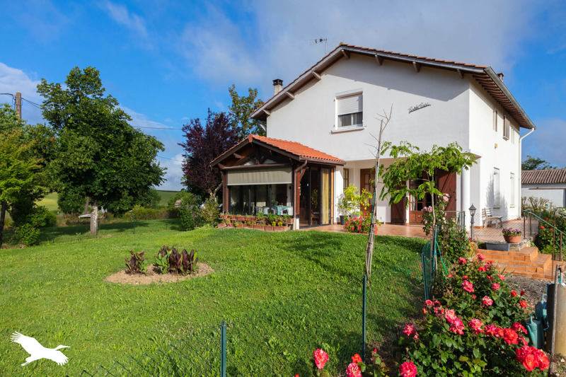 Vente Maison MIRADOUX - 7 pièces -213 m² - (32340)