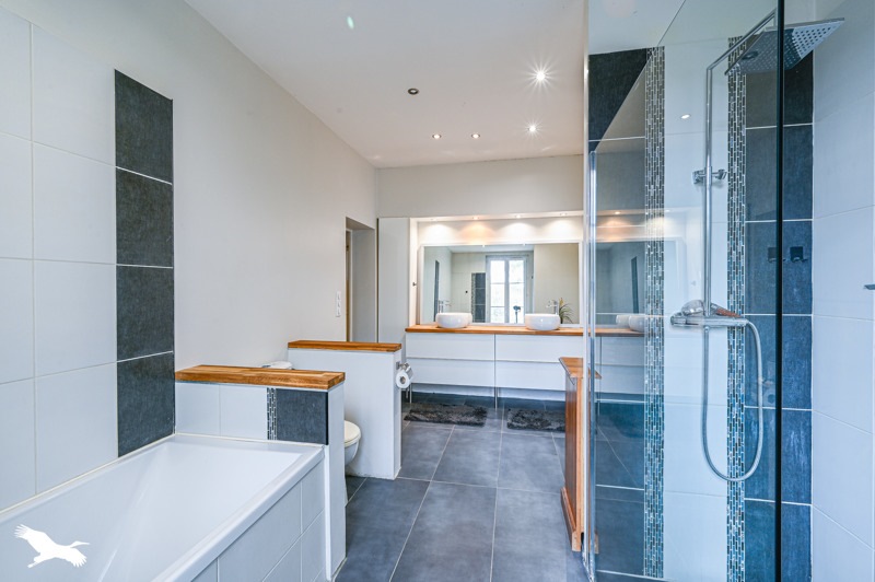 Vente Maison MARCHEPRIME - 8 pièces -249 m² - (33380)