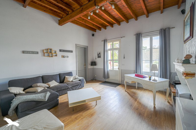 Vente Maison MARCHEPRIME - 8 pièces -249 m² - (33380)