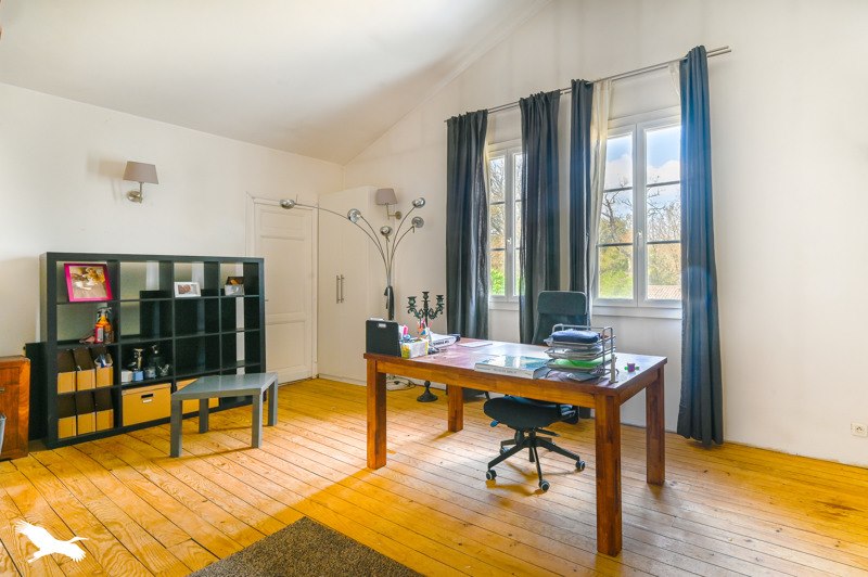 Vente Maison MARCHEPRIME - 8 pièces -249 m² - (33380)