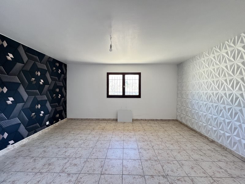 Vente Maison LE BARP - 8 pièces -148 m² - (33114)
