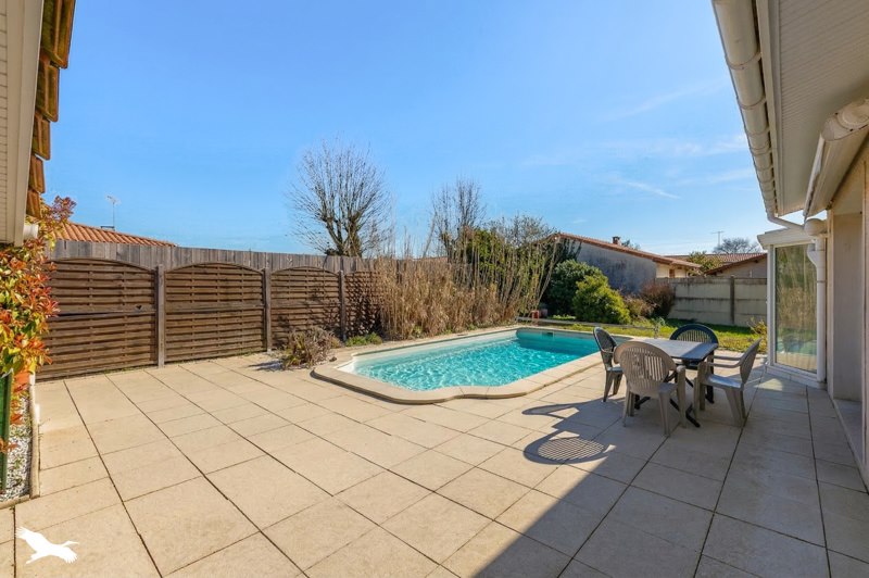 Vente Maison MARCHEPRIME - 5 pièces -110 m² - (33380)