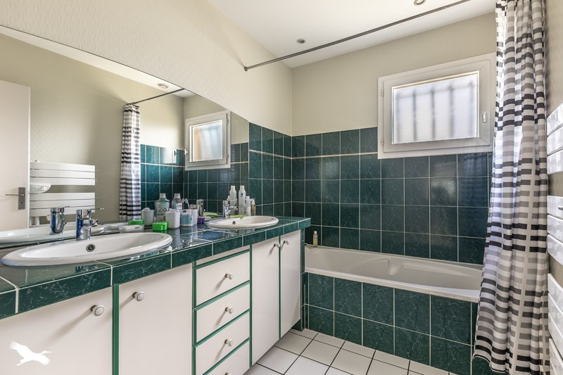 Vente Maison MARCHEPRIME - 5 pièces -110 m² - (33380)