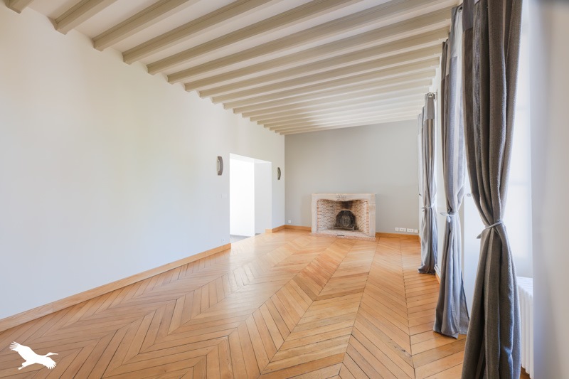 Vente Maison NEAUPHLE LE CHATEAU - 6 pièces -165 m² - (78640)