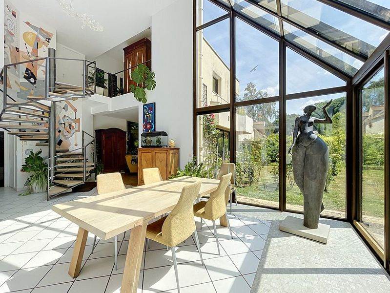 Vente Maison JOUARS PONTCHARTRAIN - 8 pièces -257 m² - (78760)