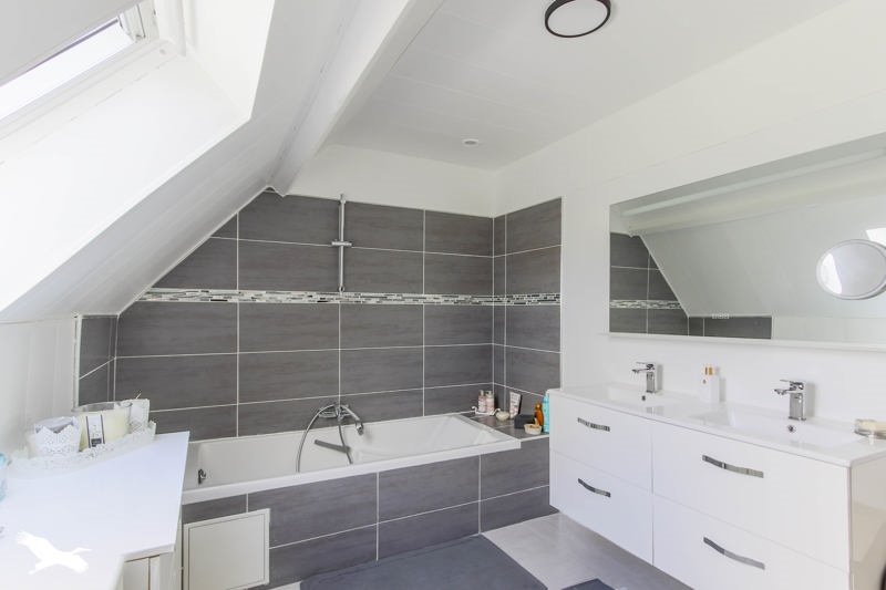 Vente Maison NEAUPHLE LE CHATEAU - 6 pièces -133 m² - (78640)