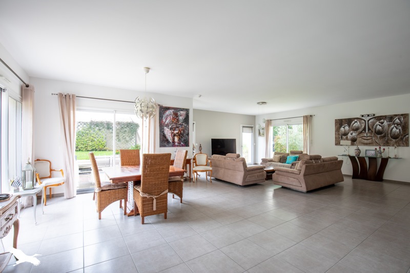 Vente Maison HOUDAN - 6 pièces -145 m² - (78550)
