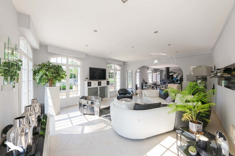 Vente Maison GARANCIERES - 8 pièces -228 m² - (78890)
