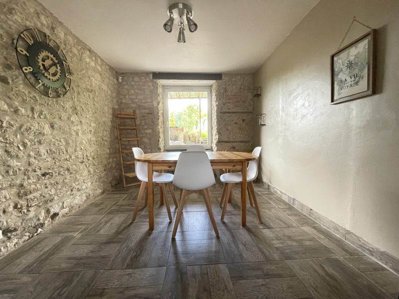 Vente Maison POISIEUX - 8 pièces -138 m² - (18290)