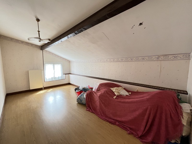 Vente Maison ISSOUDUN - 7 pièces -116 m² - (36100)