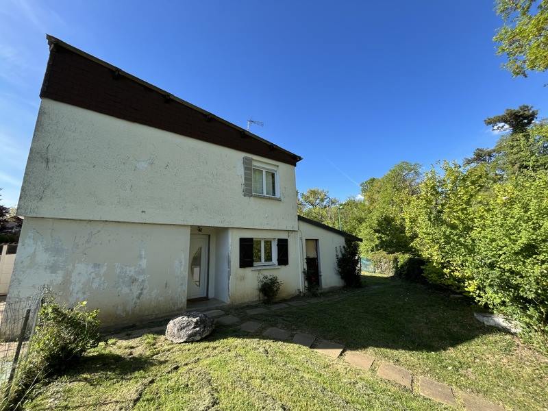 Vente Maison CHAROST - 5 pièces -105 m² - (18290)